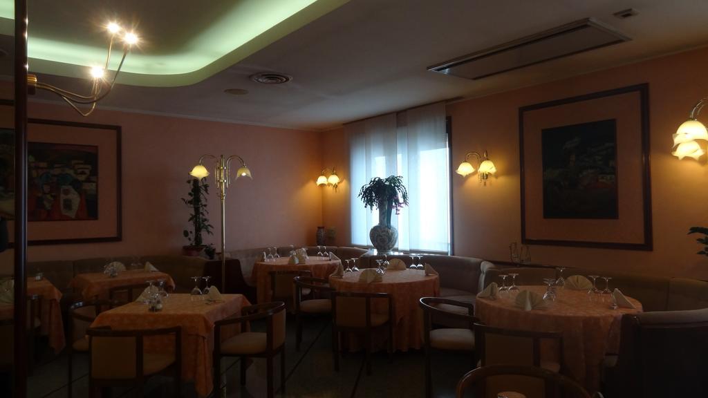 Le Gronde Hotel Cava Manara Eksteriør billede