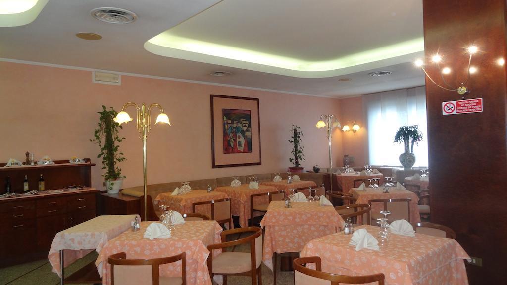 Le Gronde Hotel Cava Manara Eksteriør billede